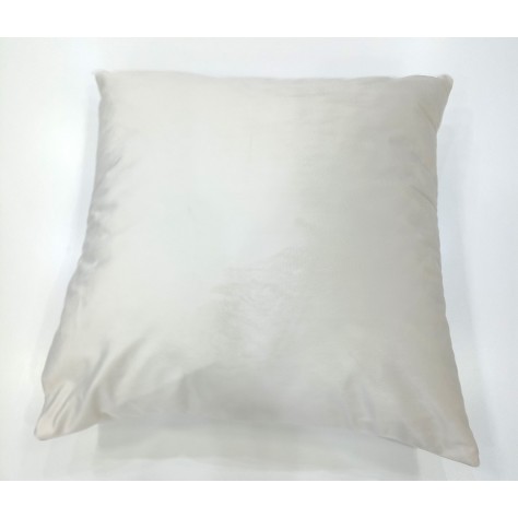Cojín de Terciopelo Color Crudo (45x45 cm) – Calidez Natural y Confort Premium