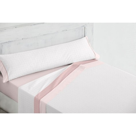Juego de Sábanas "Keyra" Rosa – Dulzura y Elegancia en Cada Detalle