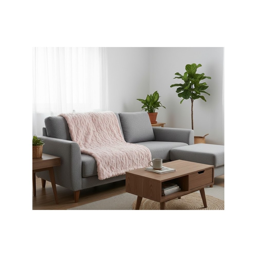 manta sobre un sofa