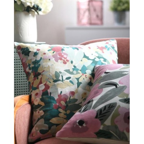 Funda de Cojín  con Diseño Floral Acuarela (40x40 cm) sobre sofa