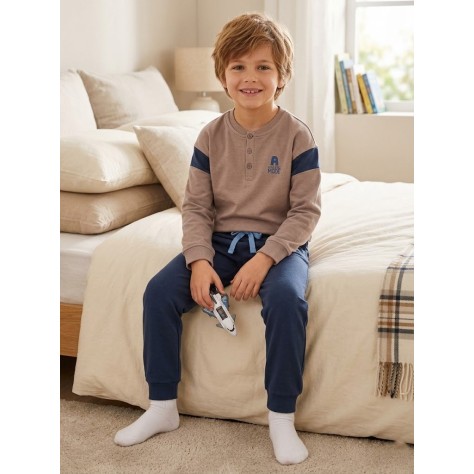 Pijama infantil de algodón y poliéster nude – Conjunto cómodo y moderno para niño