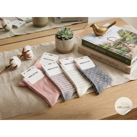 Pack de 3 Calcetines de Algodón Minimalista – Tonos Pastel y Estampados Delicados