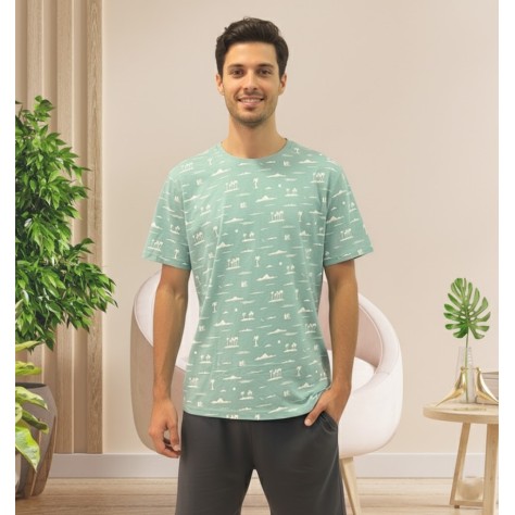 pijama corto de algodón 100% con camiseta verde menta de estampado tropical de palmeras y pantalón corto gris liso.