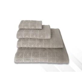 Juego de Toallas Beige 100% Algodón (3 Piezas) – Calidez, Absorción y Estilo Natural