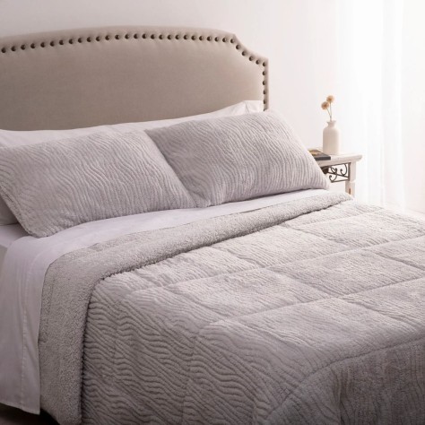 Edredón Jacquard Sherpa Cedric (Gris) – Karamelo