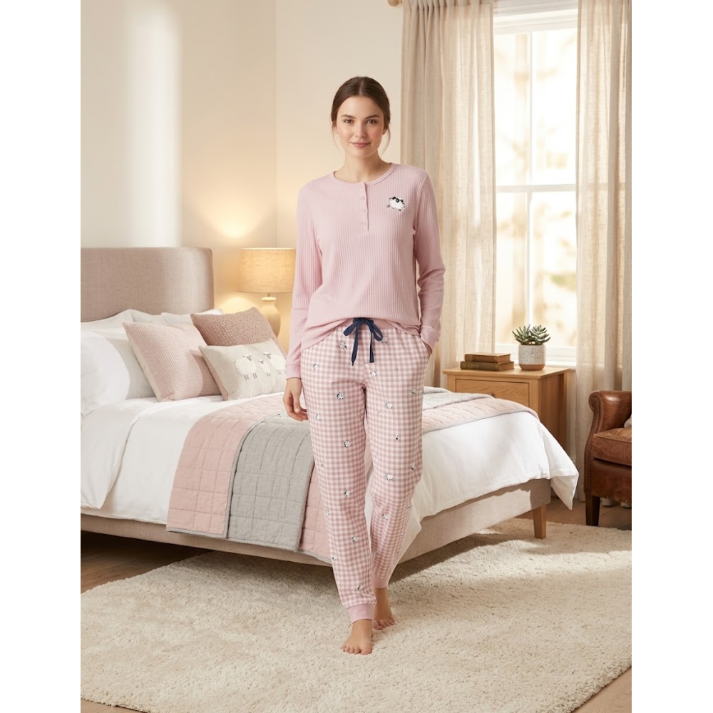 Pijama de Mujer con Estampado de Ovejas - Conjunto de Camiseta Rosa Canalé y Pantalón de Cuadros Vichy
