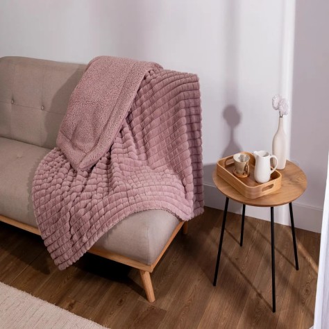 Plaid Amber Karamelo Maquillaje 130x160 cm – Sedalina y Sherpa