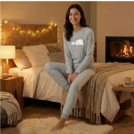 Pijama de mujer de punto Waterlemon gris con oso polar