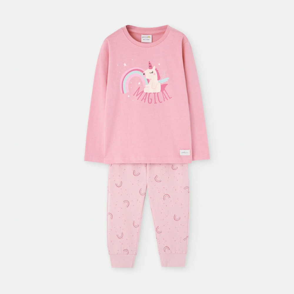 Pijama de niña largo en color rosa con estampado de arcoíris